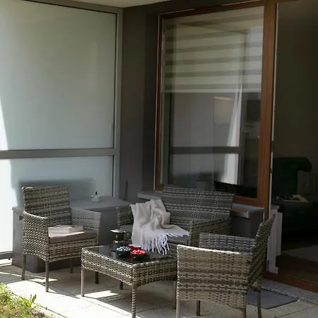 Apartment Przytulny Niedaleko Lotniska W Modlinie Nowy Dwor Mazowiecki